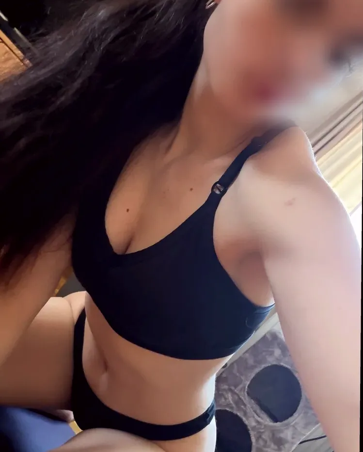 Alina, 18